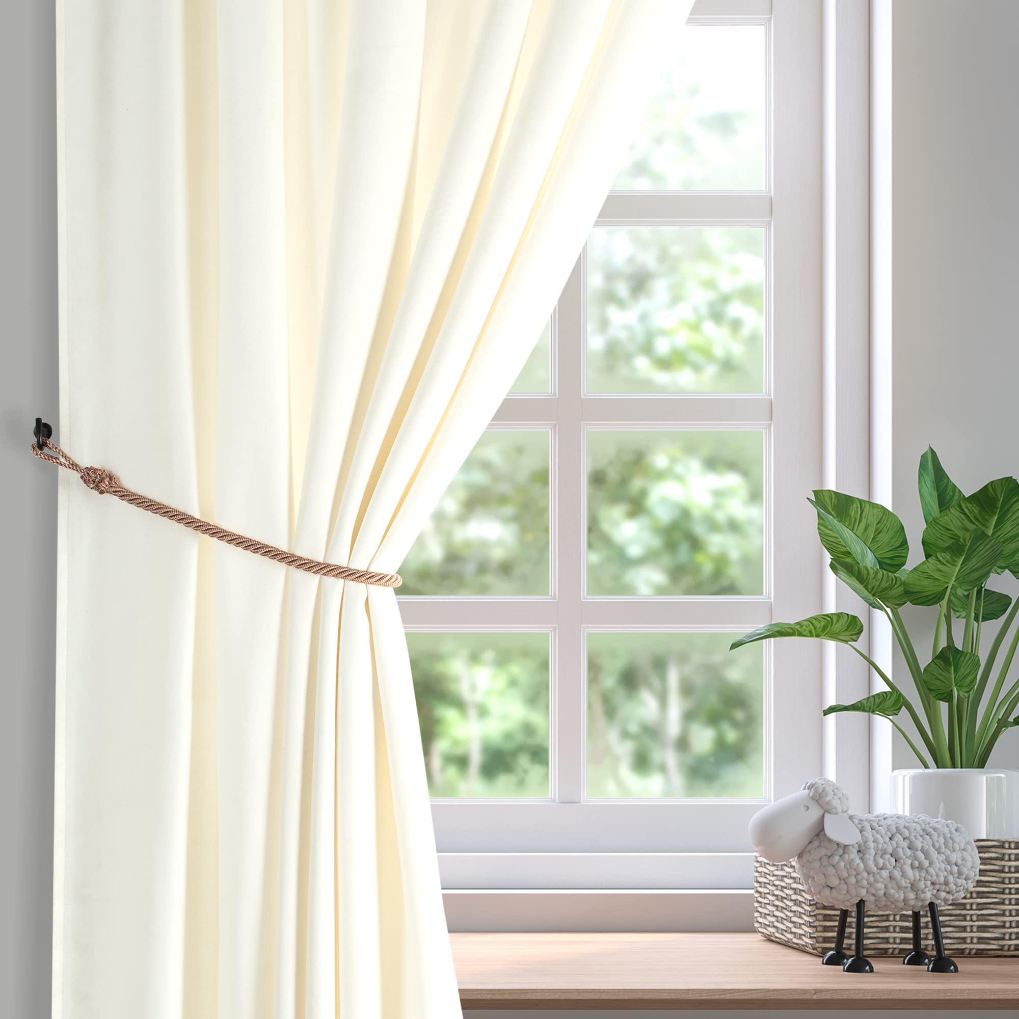 how-to-pin-back-curtains