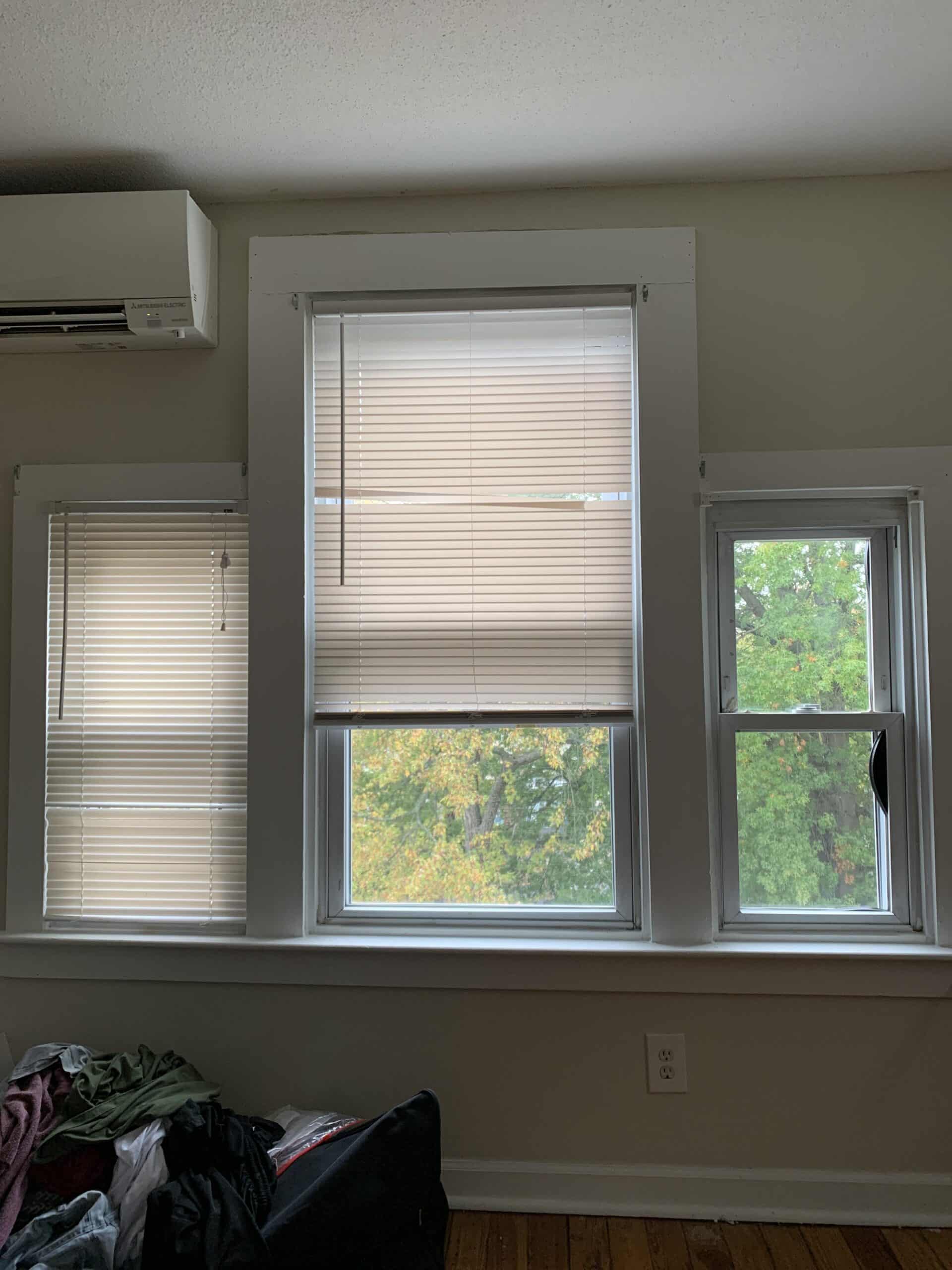 how-to-keep-blinds-from-falling-down