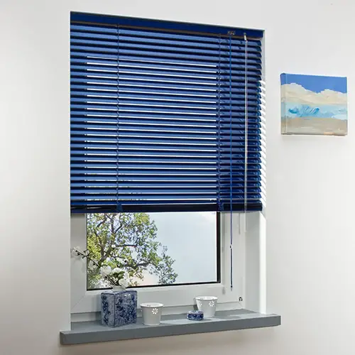 how-do-blinds-inside-windows-work