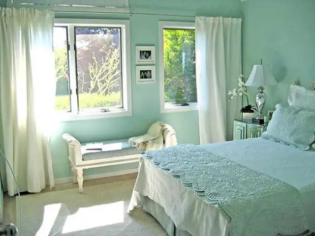 keep-it-fresh-what-color-curtains-go-with-mint-green-walls