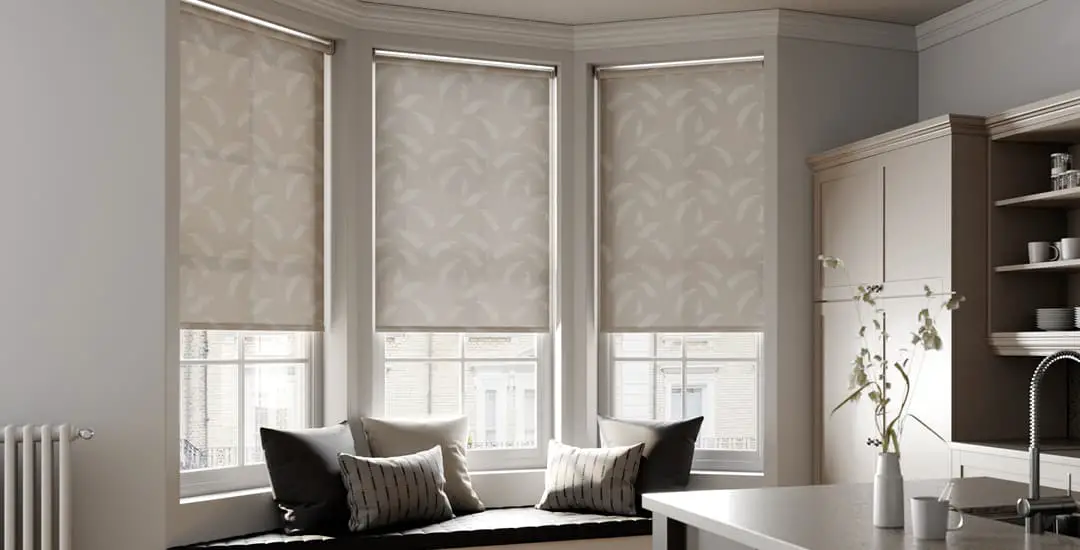 do-roller-blinds-keep-heat-in-heres-how-to-insulate-your-windows