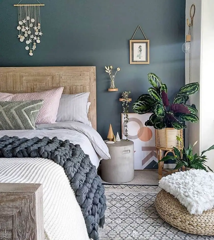 color-curtains-for-teal-walls