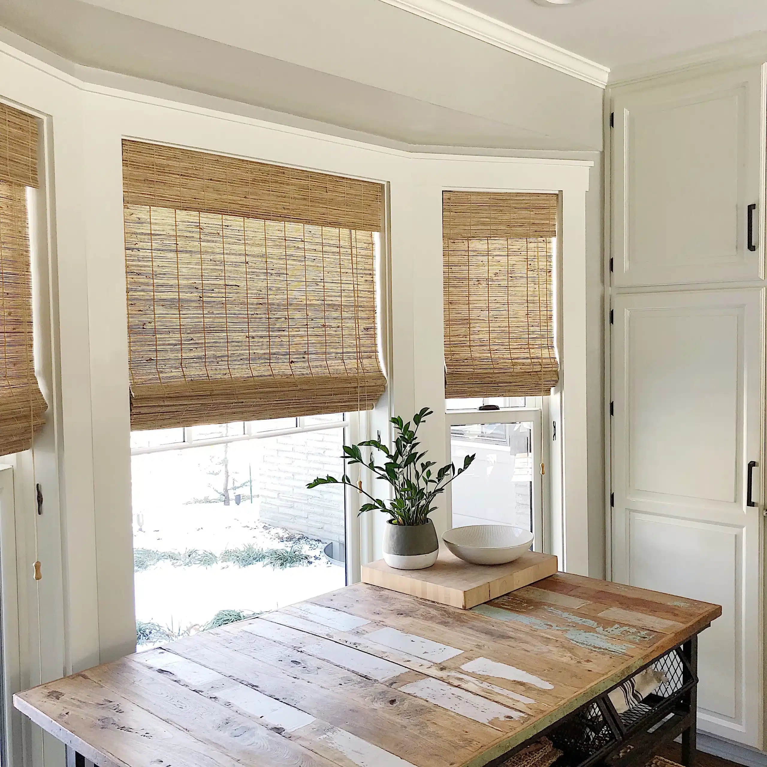 how-to-clean-woven-blinds