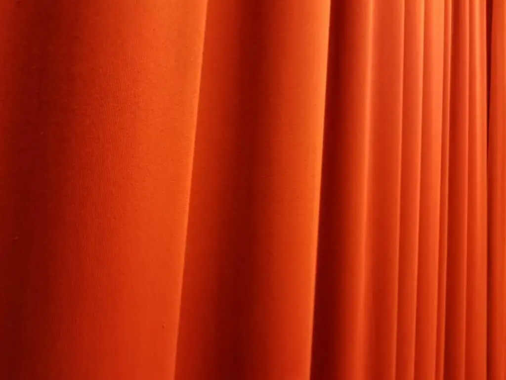 What Are The Different Types Of Curtain Pleats And How To Pick ...