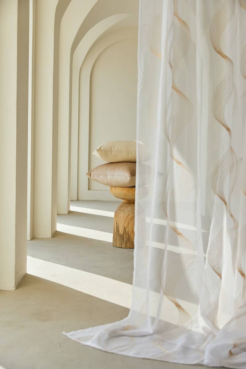how-to-hide-a-curtain-track-for-a-sleek-and-stylish-look