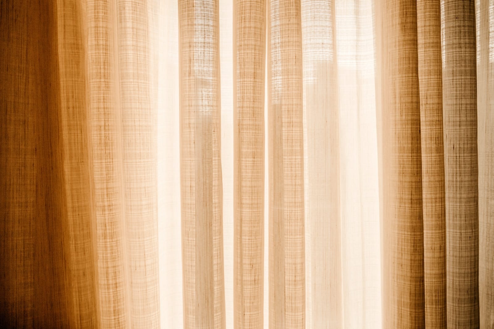 fabric-selection-for-stunning-curtains