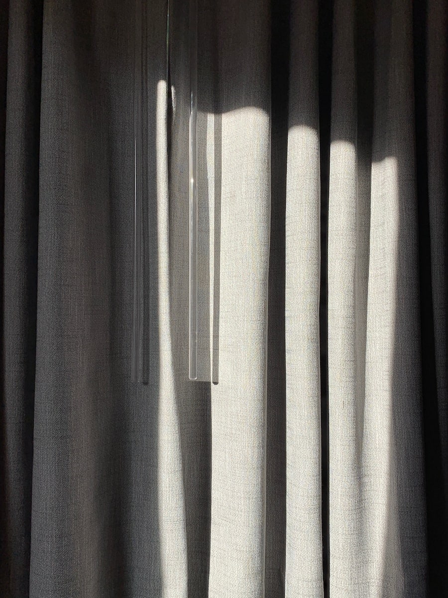 can-tension-rods-support-the-weight-of-blackout-curtains